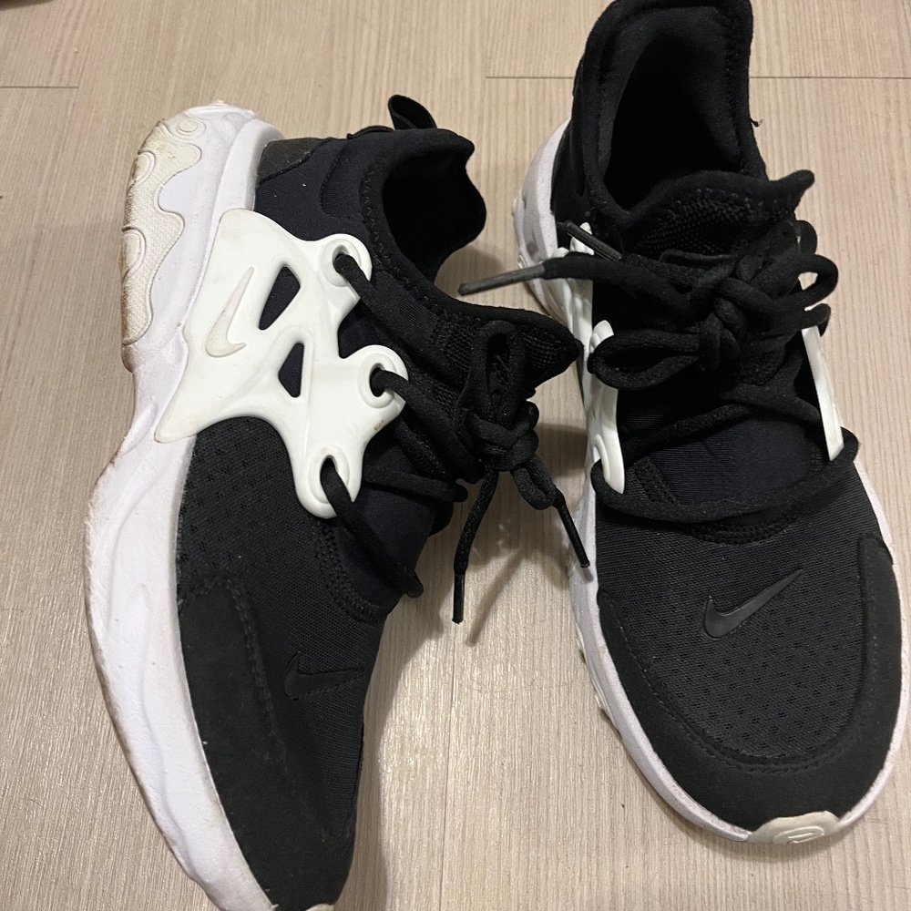 Nike 4Y